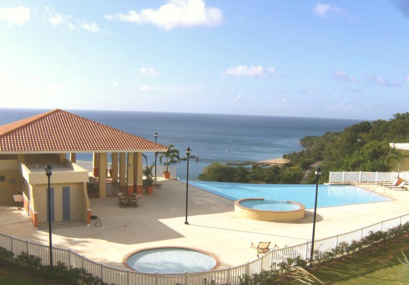 crashboat beach - aguadilla pr vacation rentas - derechos reservados BFC
